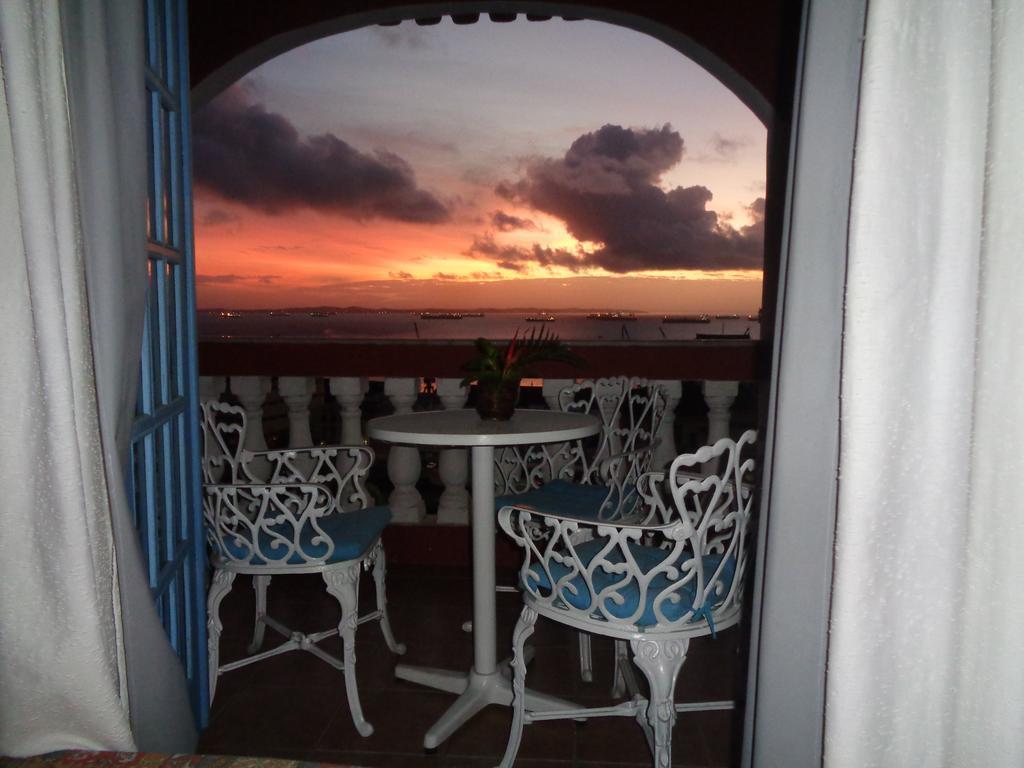 Bed & Breakfast Villa Carmo Salvador Exterior photo
